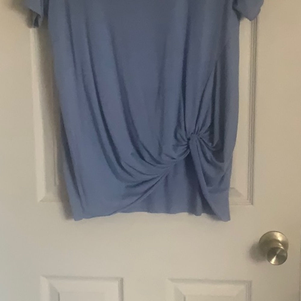 Shirt - Picture 2 of 3